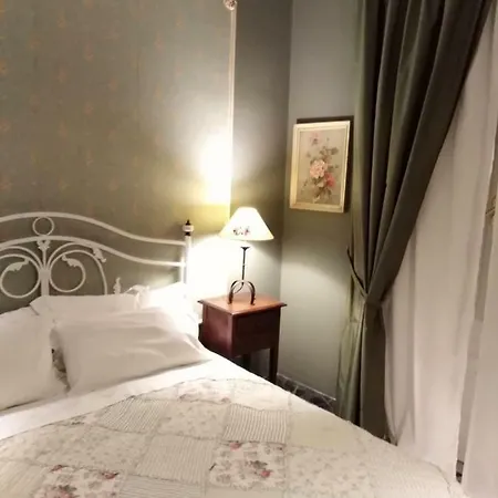 Bed & Breakfast Neathon 2*